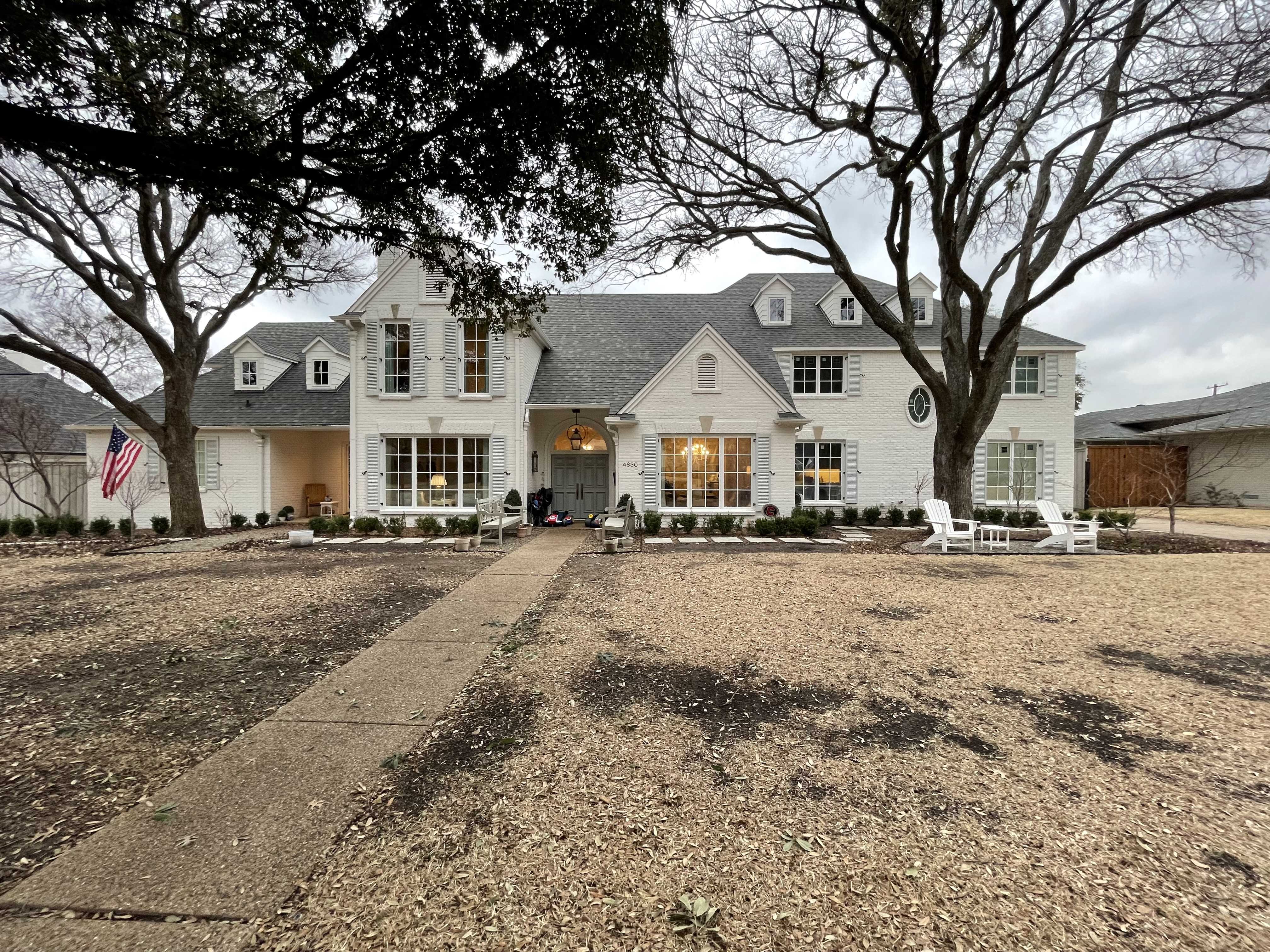 Blackbird Custom Exterior Shutters: Service Image-16 Blackbird Custom Exterior Shutters: Service Image-16